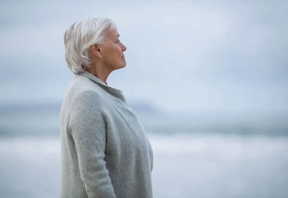 Uleiul CBD și menopauza: poate ajuta?